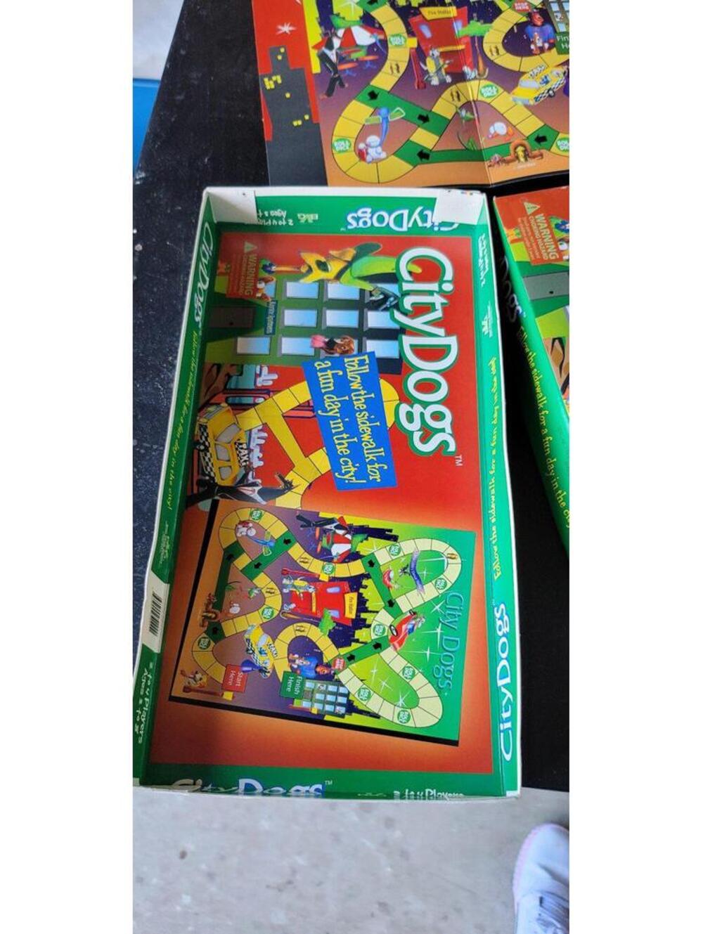 City Dogs Board Game
